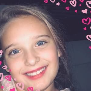 Meet your Posher, Sophia